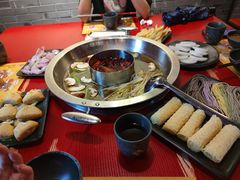 -谭鸭血老火锅(万象九宜城店)