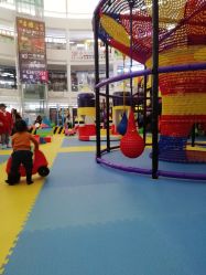 -嘻哈乐儿童乐园