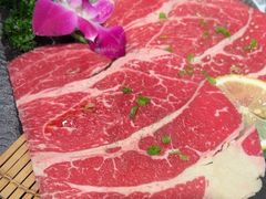 -喜牛烧肉酒场·黑金店(威高广场店)