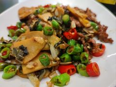 -筱爷叔·上海传统手工菜(玉树路店)