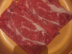 -牛YO寿喜烧·铁板烧和牛火锅自助(市府恒隆店)