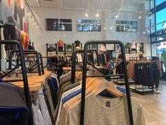 -lululemon(比斯特购物村店)