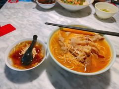 -轻捞慢起面馆(新世界百货店)