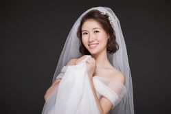 点击看大图 -挪娅婚纱摄影皇家会所