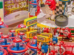 -m豆巧克力世界(上海世茂广场店)