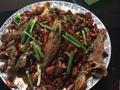 -茅台镇网红溶洞餐厅·茅帮菜馆