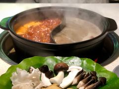 -钢管厂五区小郡肝串串香火锅(梅川路店)
