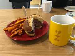 -HELLO 27 意面·沙拉·帕尼尼