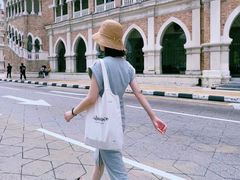 -苏丹阿都沙末大厦