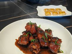 -鼎泰亨·海鲜牛肉餐厅(滨江店)