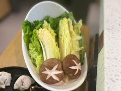 杂菜拼盘-顺德公广东猪肚鸡·煲仔饭(白石洲店)