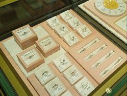 -周生生Chow Sang Sang(新世界店)