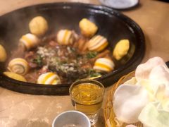 -万里闯关东铁锅炖菜馆(高新旗舰店)