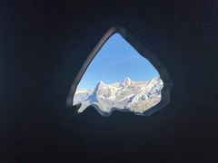 -希尔特峰