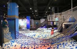 -塔塔王国·主题儿童游乐园(奥城商业广场店)