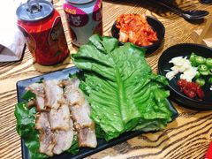 菜包肉-吴草鸡爪오초닭발韩食堂(融恒盈嘉中心店)