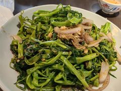 -大头虾越式风味餐厅(光明广场店)