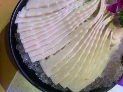 -麻辣英雄重庆火锅(二城广场店)