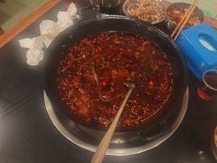 -鸿顺老铁锅美蛙鱼府(解放碑店)