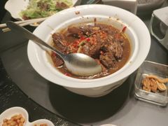 -忆江南·临江鱼馆