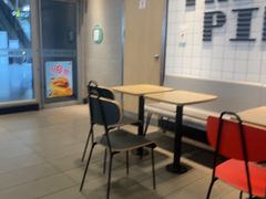 -麦当劳(轻轨曹杨路店)