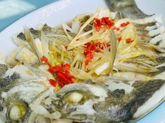 -崴海渔村(虹梅路店)