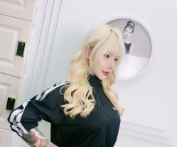 -AD HAIR 