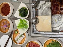 -海底捞火锅(旭辉MALL店)