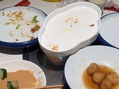 -三人行骨头王火锅(长寿店)