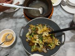 -小菜园新徽菜(宜兴八佰伴店)