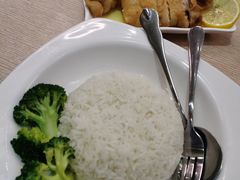 -佰搭果·广式茶餐厅(西华路店)