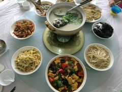 -天乐农家鱼头王(天目湖店)