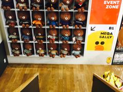 -line friends(明洞旗舰店)