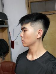 -Barber潮先生男士理发店