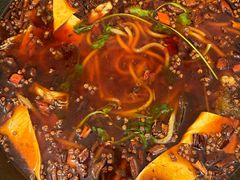 -鸿顺老铁锅美蛙鱼府(解放碑店)