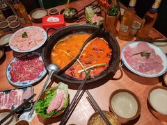 -周小明火锅(黑金冠社区店)