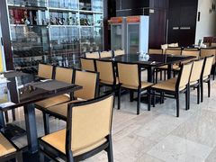 -无锡鼎尚皇冠酒店