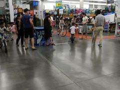 -迪卡侬(大关店)