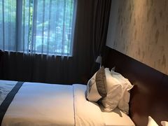 -杭州海华满陇度假酒店