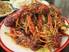 招牌油焖大虾-冶建镜子·老南昌大排档·江西虾王(总店)