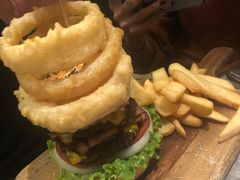 招牌OZ牛肉汉堡&nbsp;Aussie&nbsp;Burger-Hurricane's Grill 飓风牛排