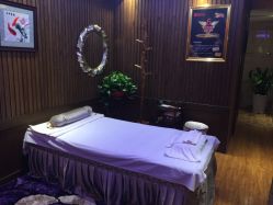 -红人馆造型世爵国际