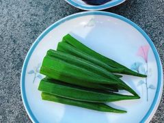 -三妹小龙虾·黄油蟹(华侨城总店)