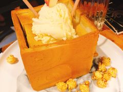 面包诱惑-苹果树下艺术餐厅(通州店)