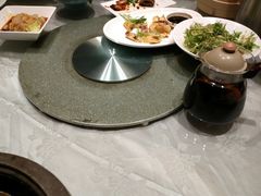 -品悦酒店(三林古镇店)