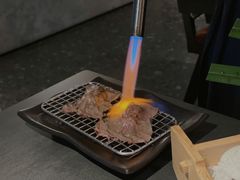 火炙和牛寿司-铭牛烧肉·和牛海鲜自助(高新月牙湖店)