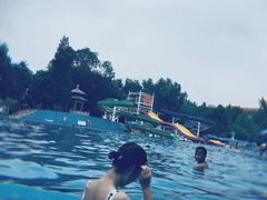 -青年湖公园水上世界