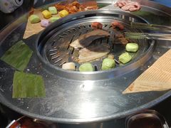 -哈哈碳都·牛肋条无限自助烤肉(宝龙店)