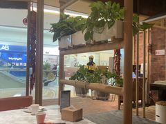 -渝信川菜 · 川味家常菜(财富购物中心店)