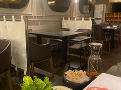 -鲜入唯煮·港式海鲜牛肉火锅(金宝街店)